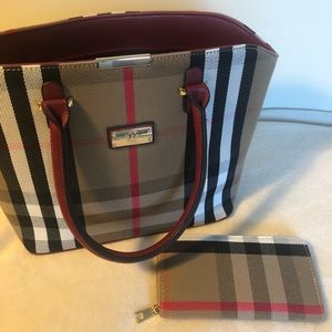 Beautiful tote & wallet set (Burberry style)